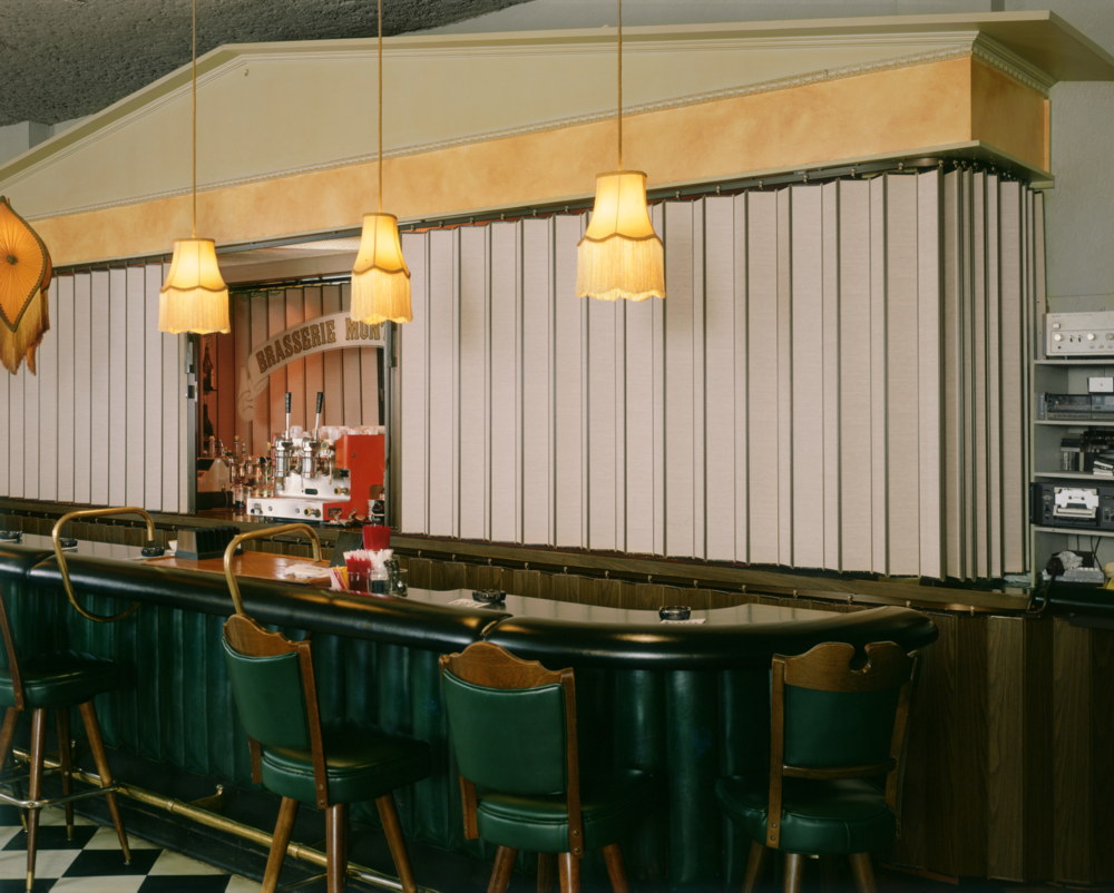 Woodfold Series 240H Hardwood Veneer Accordion Doors - Image 2