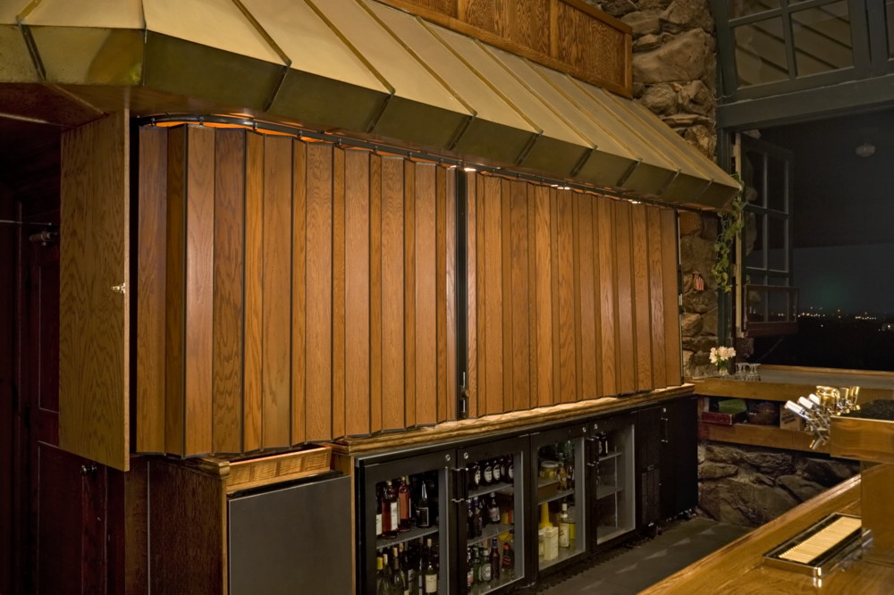 Woodfold Series 240H Hardwood Veneer Accordion Doors - Image 7
