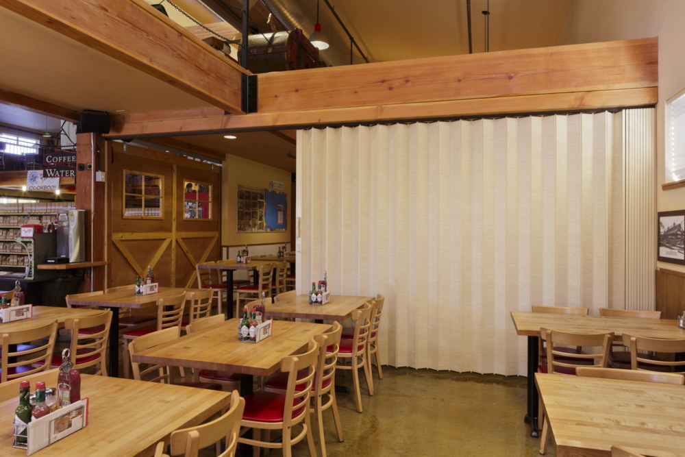 Woodfold Series 240H Hardwood Veneer Accordion Doors - Image 12